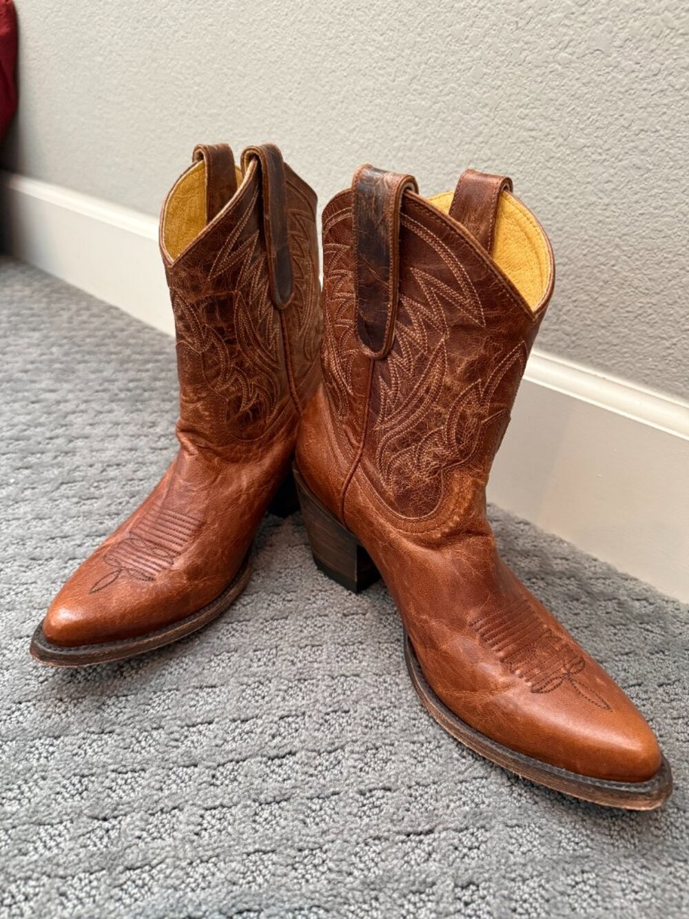 Snip Toe Western Booties - Picture 4 of 4